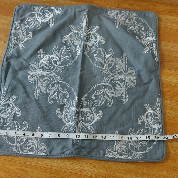 Decorative Pillow COVERS BUNDLE Nice Details Soft Materials SET of 3 - Picture 12 of 14